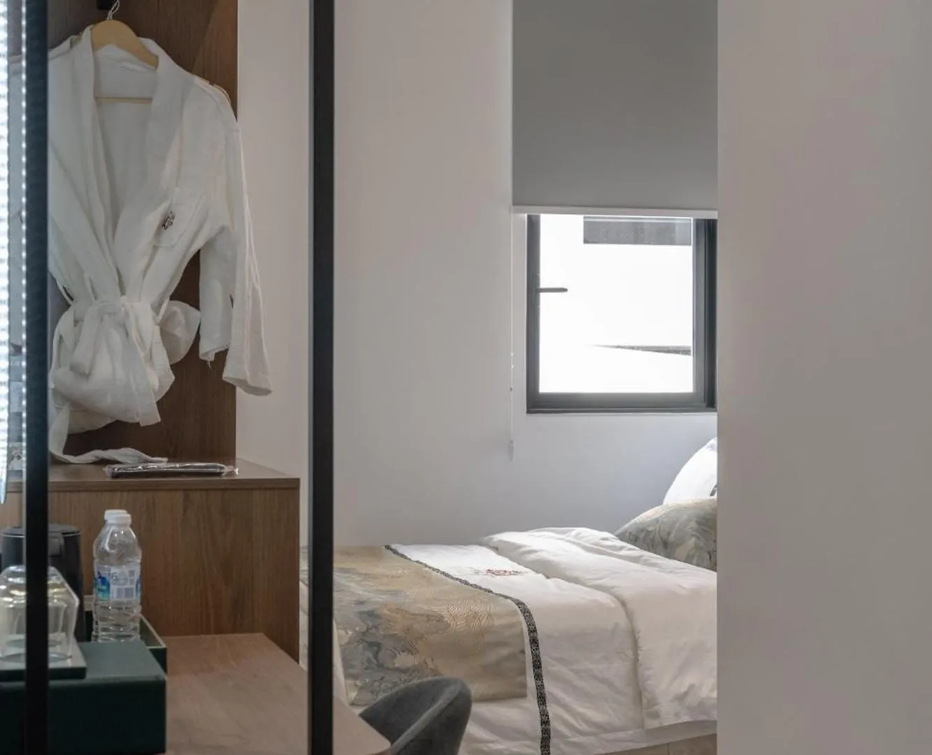Saturn Hotel George Town